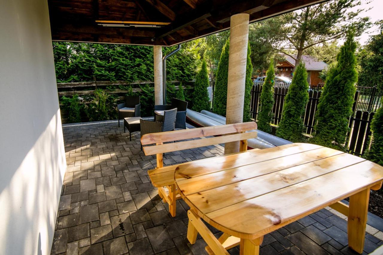 Lesny Zakatek Villa Rybno  ภายนอก รูปภาพ